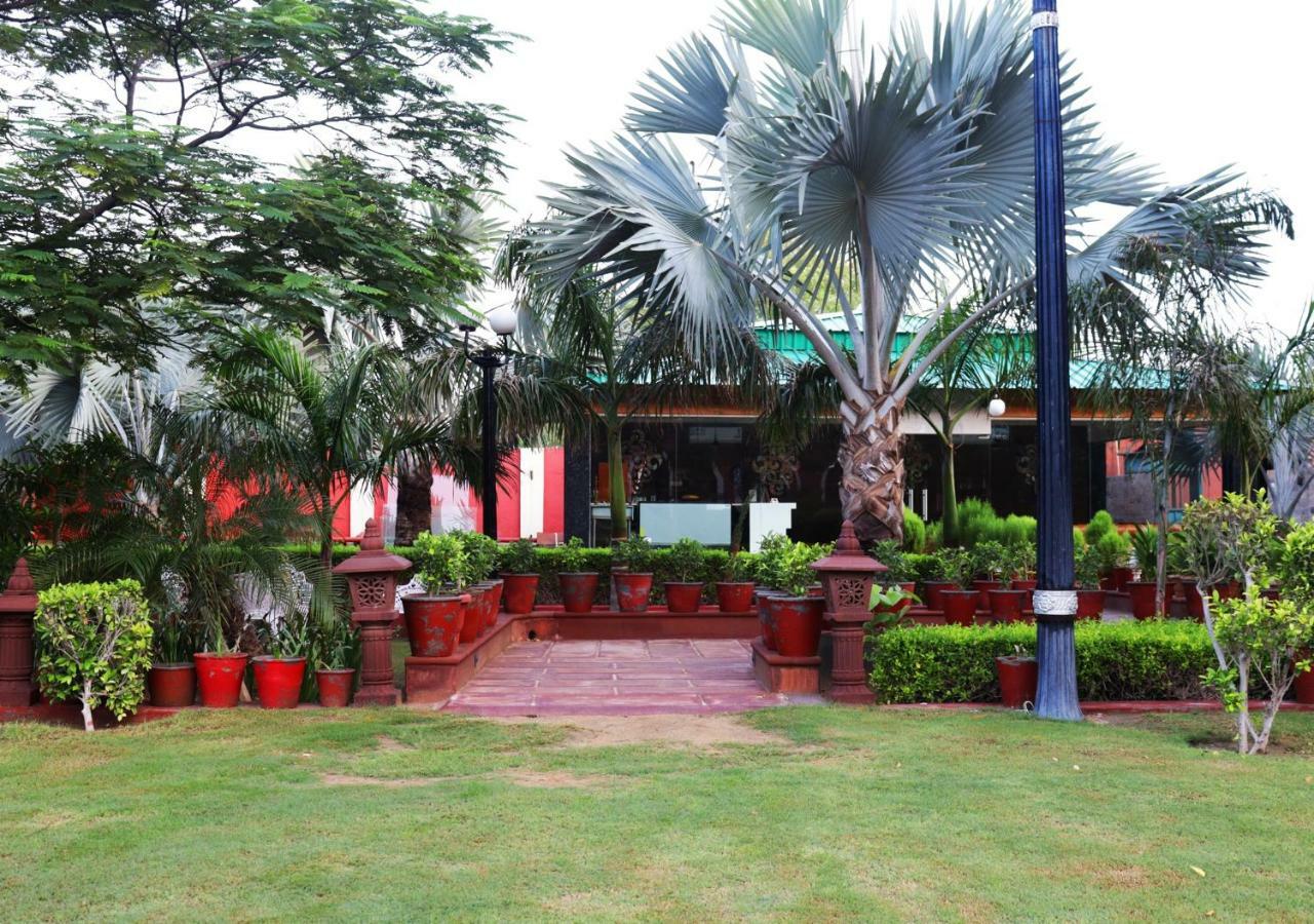 Hotel Maharaja Ganga Mahal Bikaner Exterior foto